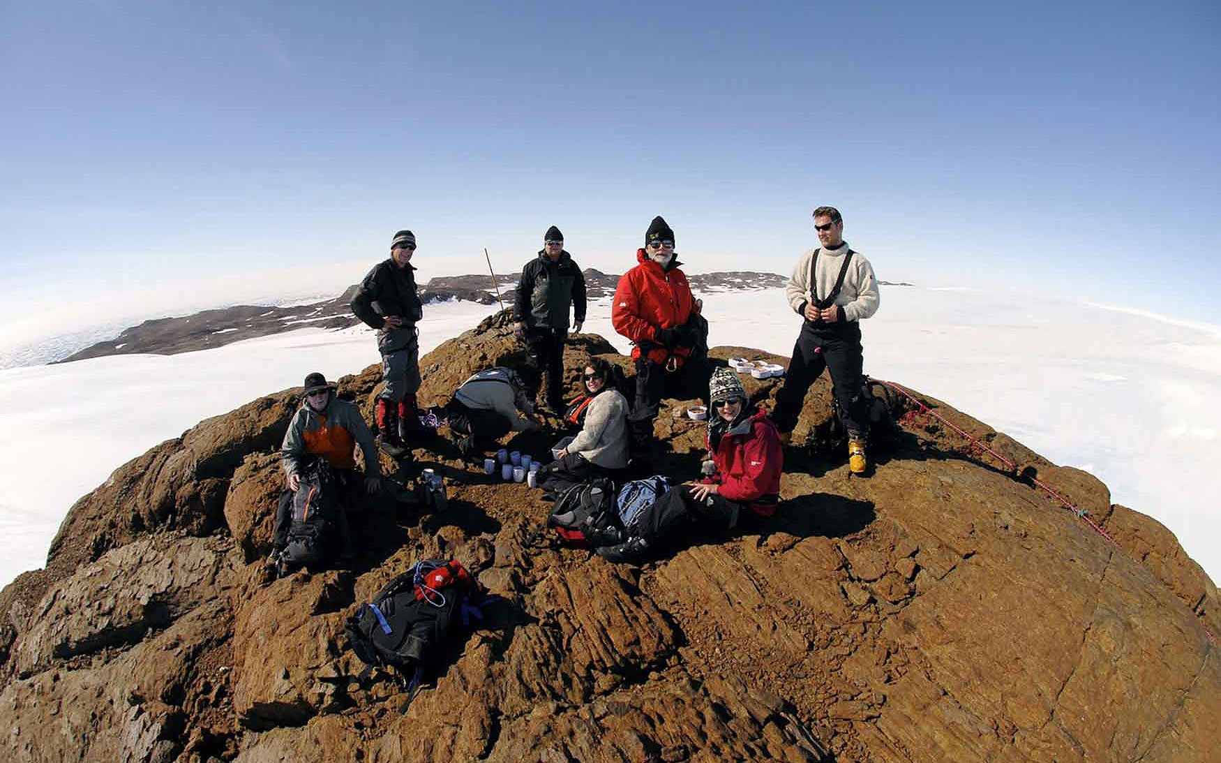 Innere Antarktis – Kaiserpinguinbeobachtung & Bergsteigen ex Südafrika