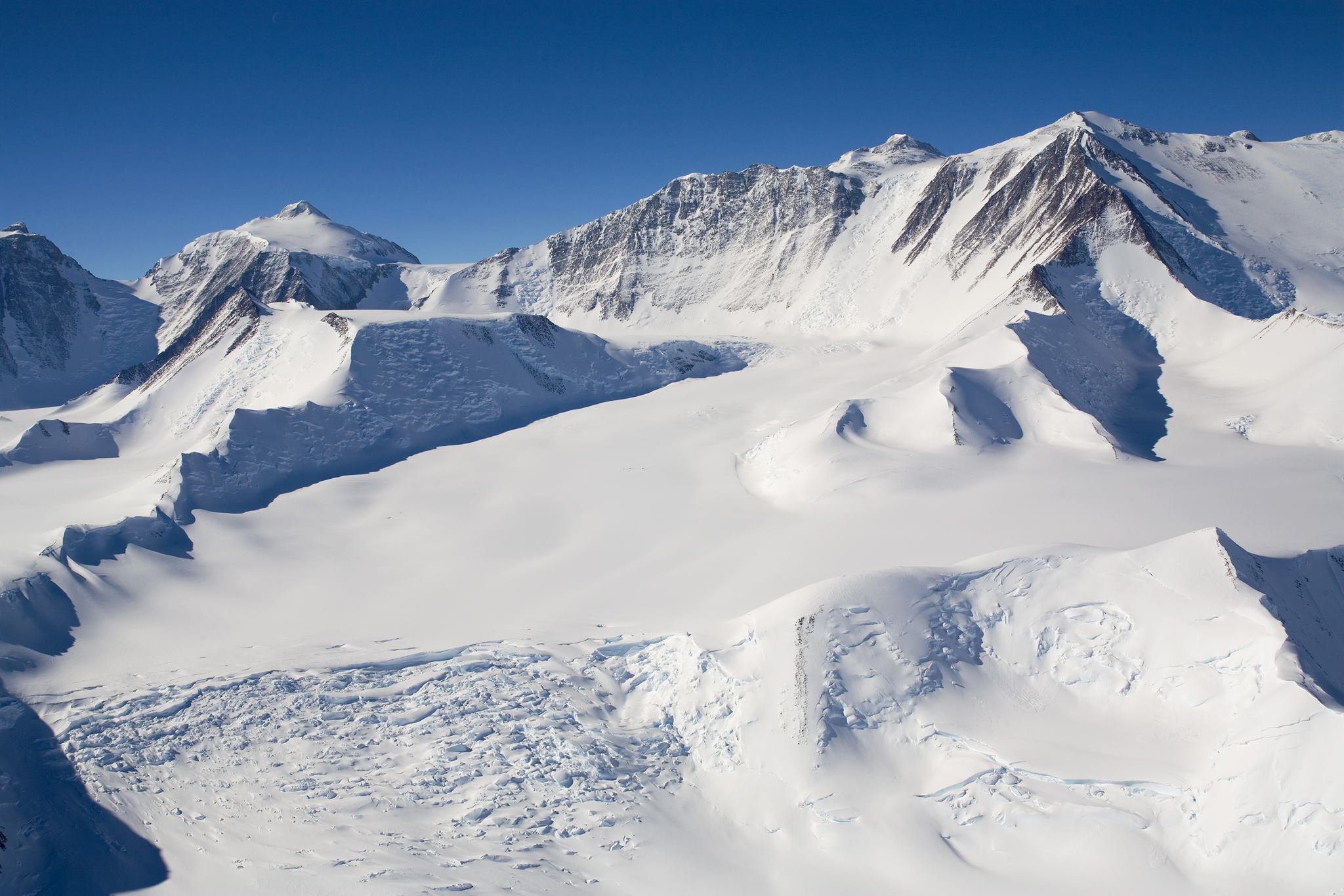 Innere Antarktis – Besteigung Mount Vinson / Seven Summits ex Chile