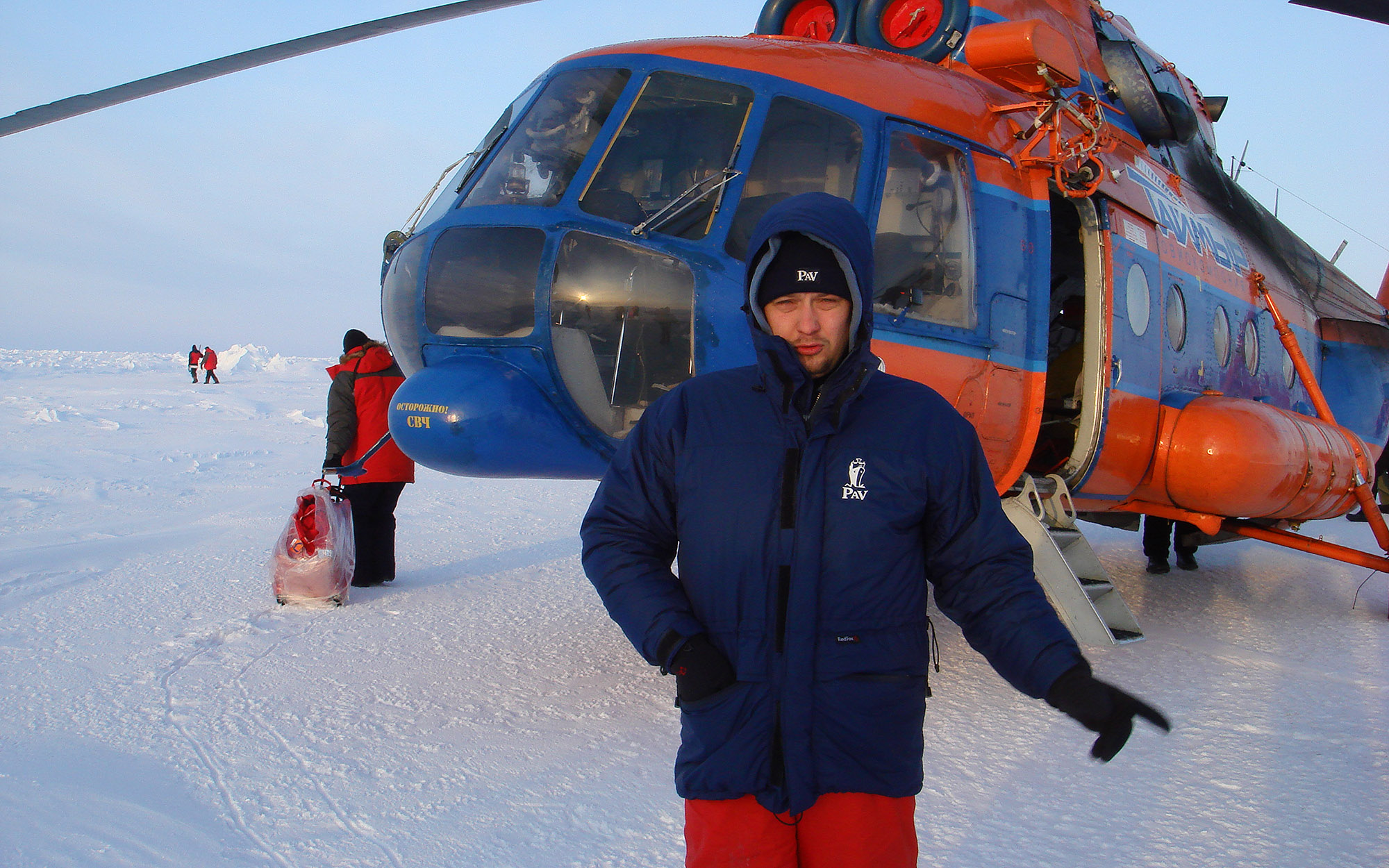 Nordpol per Helikopter ex Murmansk mit Übernachtung am Nordpol