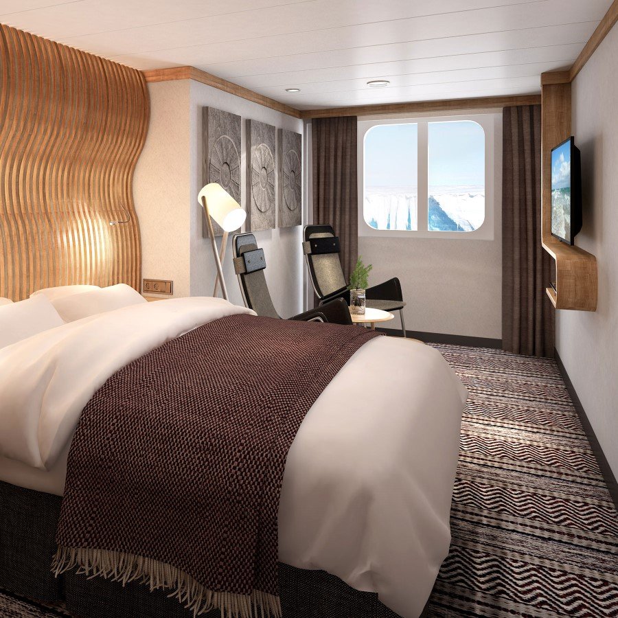 roaldamundsen-polaroutside