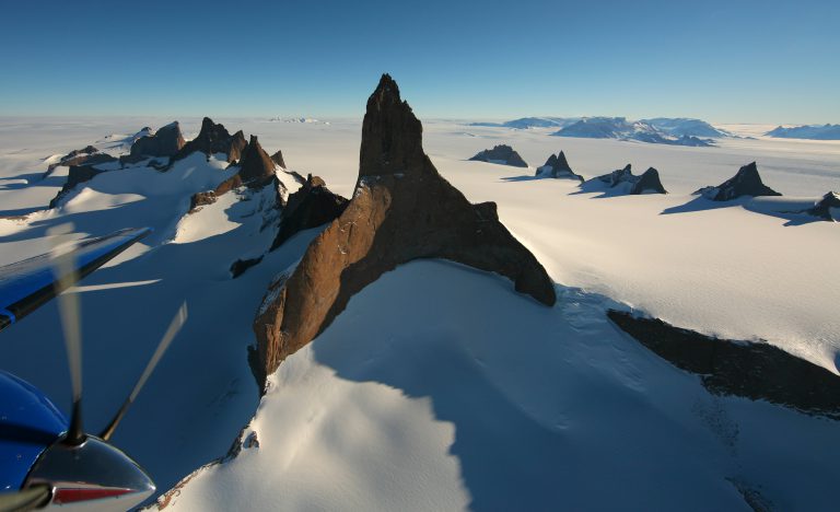 Innere Antarktis - Kaiserpinguinbeobachtung & Bergsteigen 